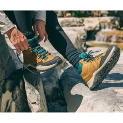 Wolverine Women's Luton Mid WP Outdoor Hiker Boot -Gold- W880386 -Rocky Store W880386 PDP