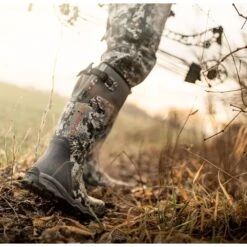 LaCrosse Men's Alphaburly Pro 18" GORE Rubber Hunt Boot - 376033 -Rocky Store lacrosse mens alphaburly pro 18 gore rubber hunt boot 376033 boots lacrosse 12