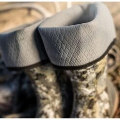 LaCrosse Men's Alphaburly Pro 18" GORE Rubber Hunt Boot - 376033 -Rocky Store lacrosse mens alphaburly pro 18 gore rubber hunt boot 376033 boots lacrosse 15